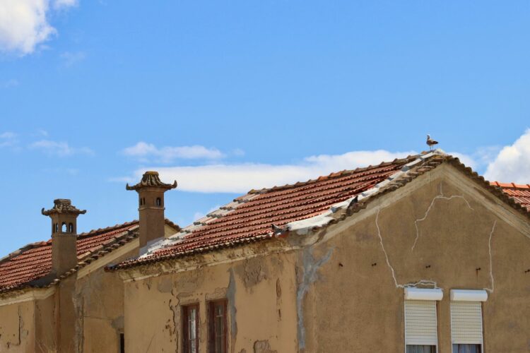 Mouvement de terrain et assurance habitation : ce que votre contrat couvre vraiment