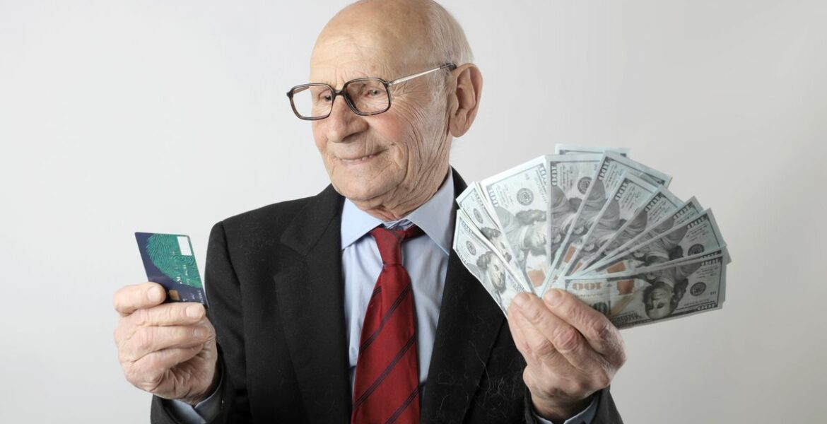 Assurance emprunteur senior : quelles garanties après 65 ans ?