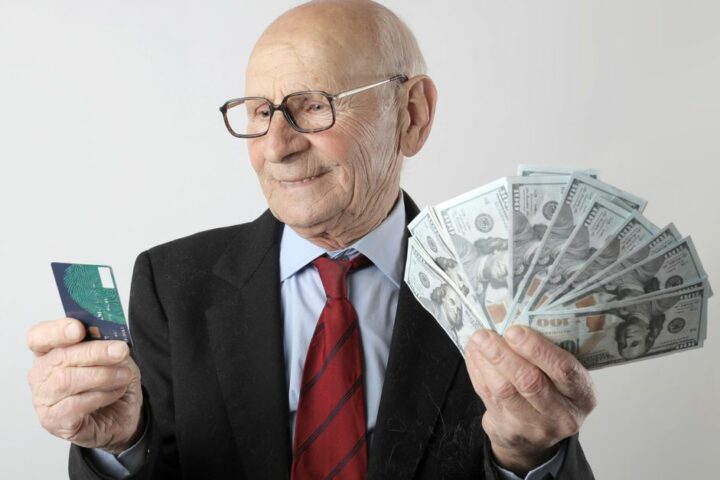 Assurance emprunteur senior : quelles garanties après 65 ans ?